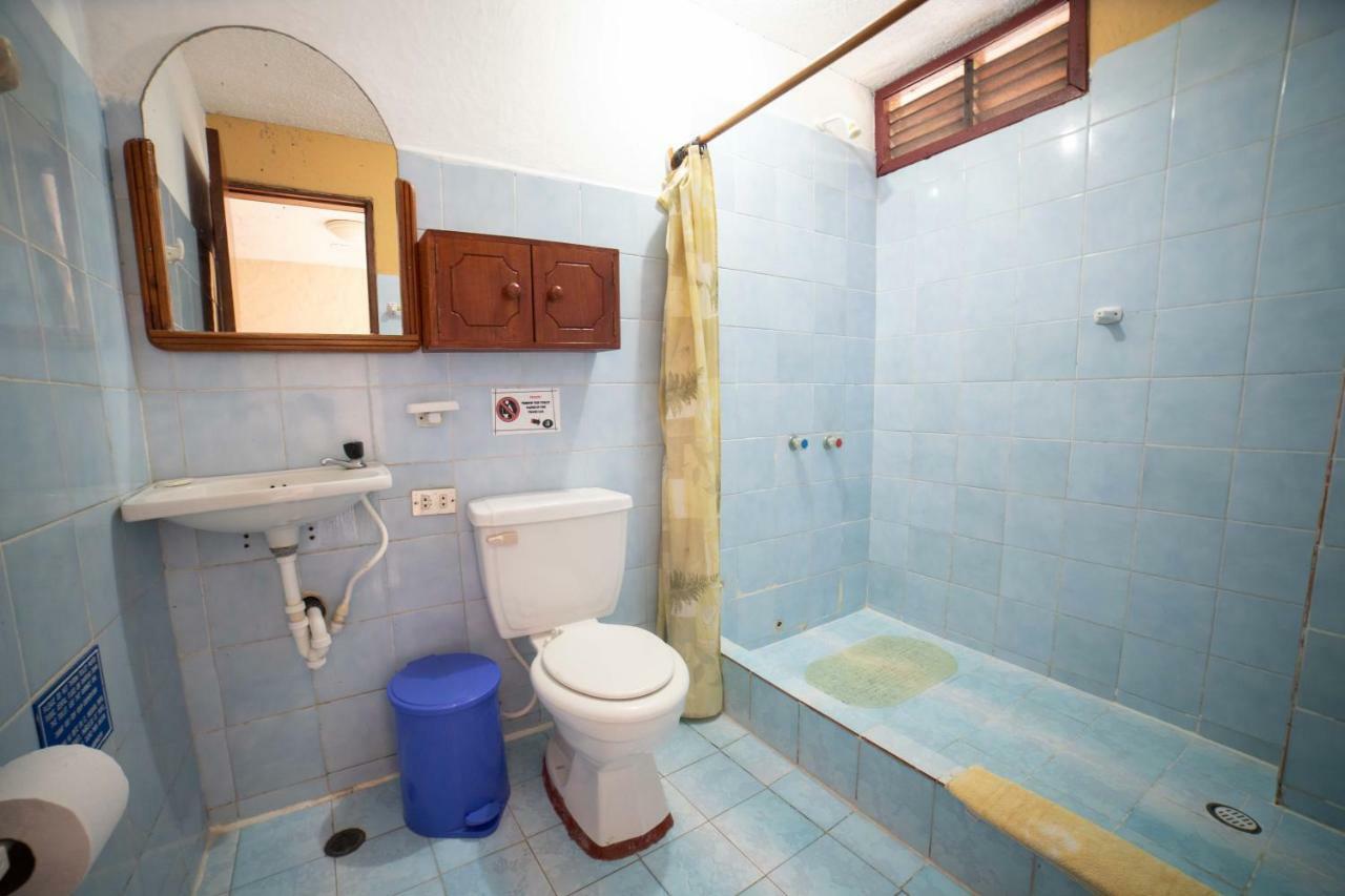 Hostal Estrella de Mar Puerto Ayora  Exterior foto